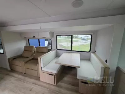 New 2026 Winnebago Thrive 26FKD — photo 24