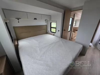 New 2026 Winnebago Thrive 26FKD — photo 36