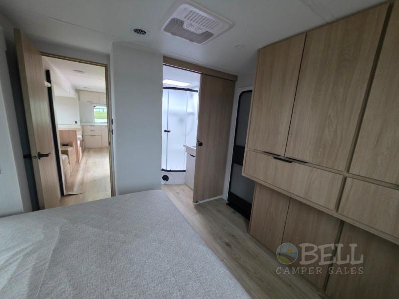 New 2026 Winnebago Thrive 26FKD