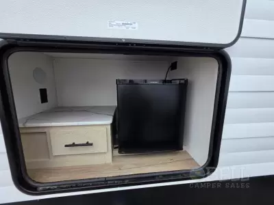 New 2026 Shasta RVs i-5 Edition 533BH — photo 12
