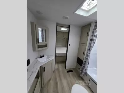New 2026 Shasta RVs i-5 Edition 533BH — photo 38