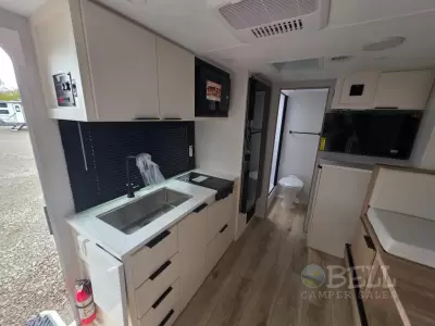 New 2026 Winnebago Micro Minnie 2108TB — photo 14