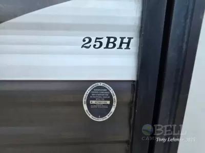 Used 2018 Dutchmen RV Aspen Trail 25BH — photo 12