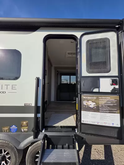 New 2027 ROCKWOOD Mini Lite 2523MBR — photo 12