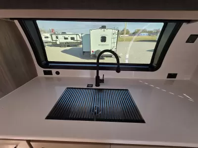 New 2027 ROCKWOOD Mini Lite 2523MBR — photo 17