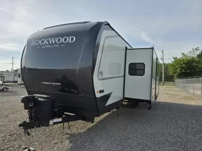 New 2027 Forest River RV Rockwood Ultra Lite 2711RK — photo 3
