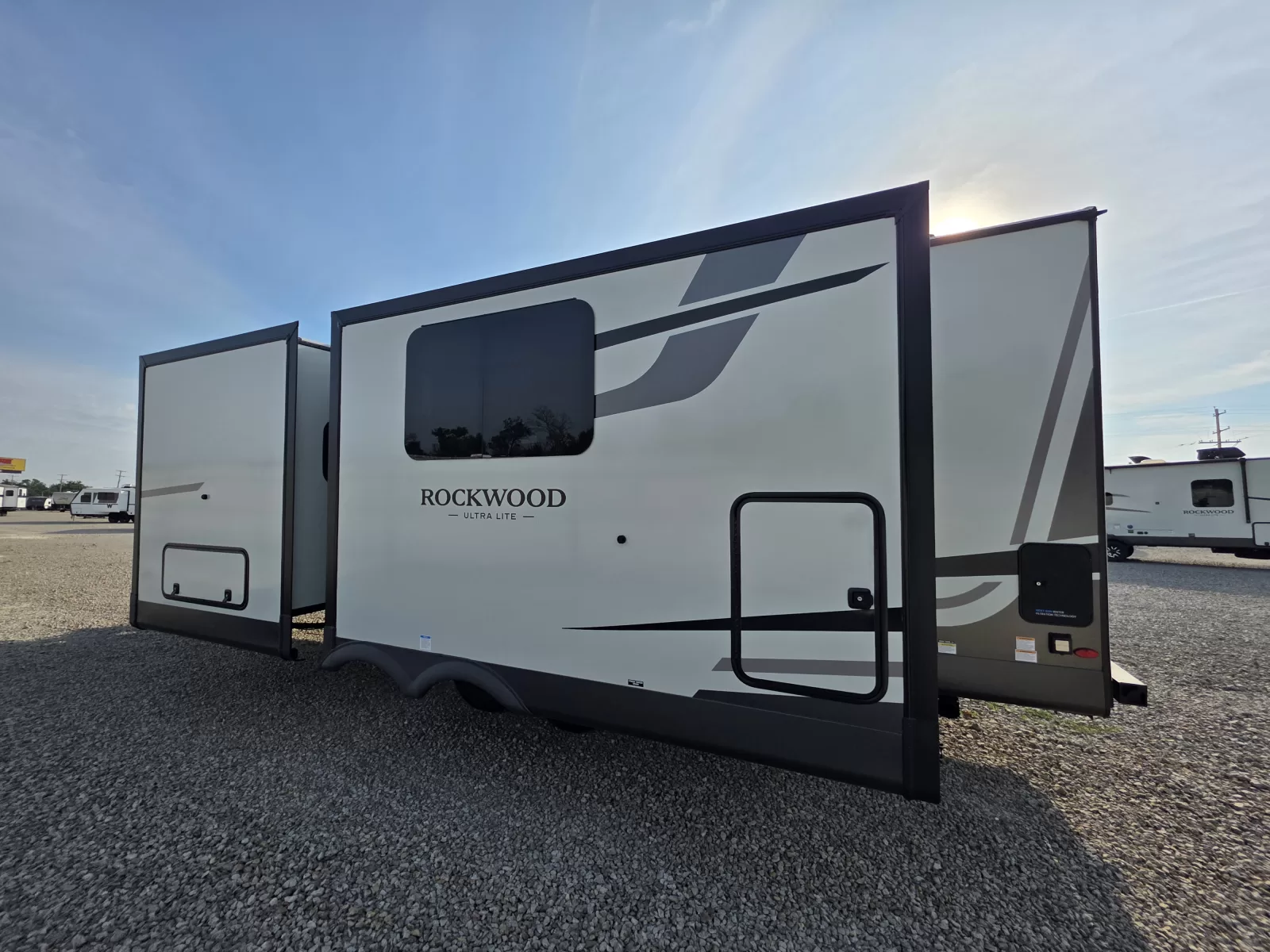 2027 Forest River Rockwood Ultra Lite 2711RK travel trailer interior available at Bell Camper Sales in Bartlesville, Oklahoma