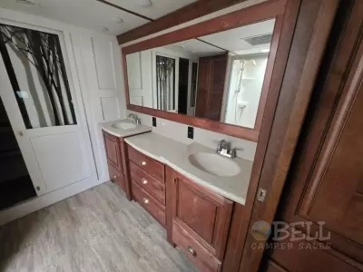 Used 2017 Redwood RV Redwood 3901MB — photo 31