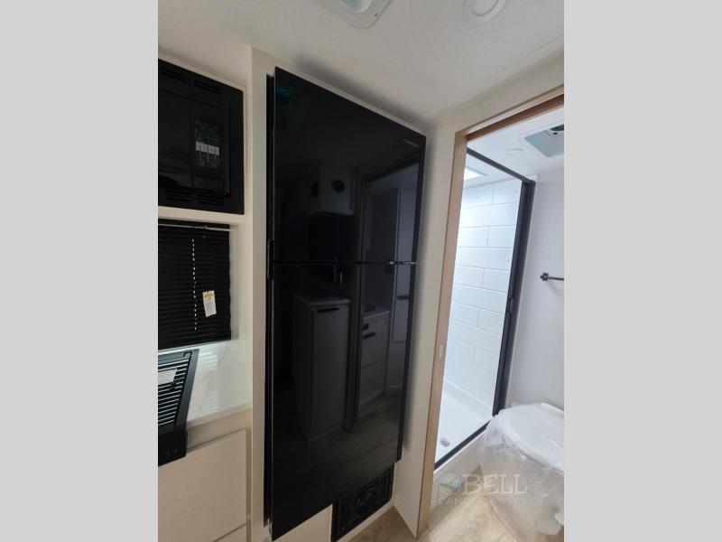 New 2026 Winnebago Micro Minnie 2108FBS