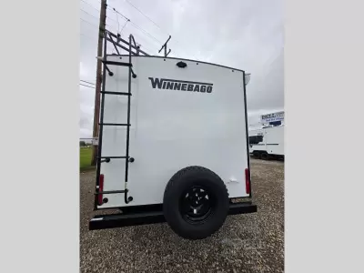 New 2026 Winnebago Micro Minnie 2108FBS — photo 10