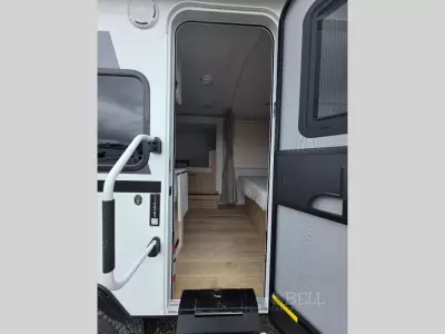 New 2026 Winnebago Micro Minnie 2108FBS — photo 15