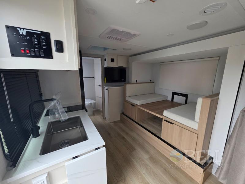 New 2026 Winnebago Micro Minnie 2108FBS