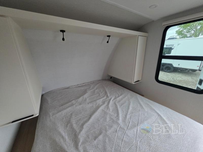 New 2026 Winnebago Micro Minnie 2108FBS