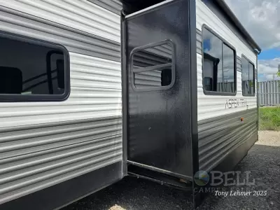 Used 2024 Dutchmen RV Aspen Trail LE 29TB — photo 6