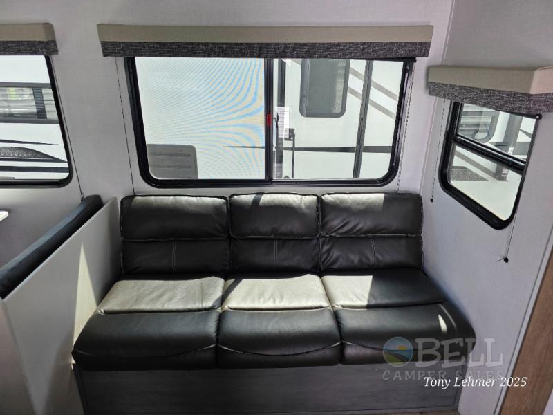 Used 2024 Dutchmen RV Aspen Trail LE 29TB