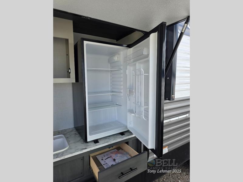 Used 2024 Dutchmen RV Aspen Trail LE 29TB