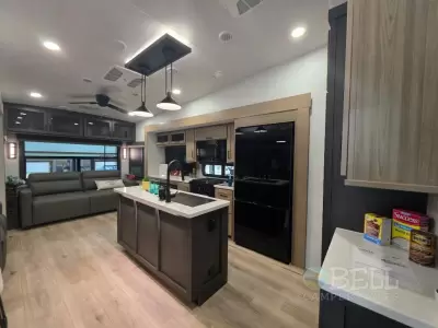 New 2026 Forest River RV Rockwood Signature R361RLS — photo 18