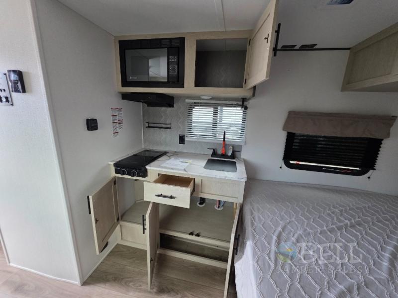 New 2026 Shasta RVs Compact 16RE