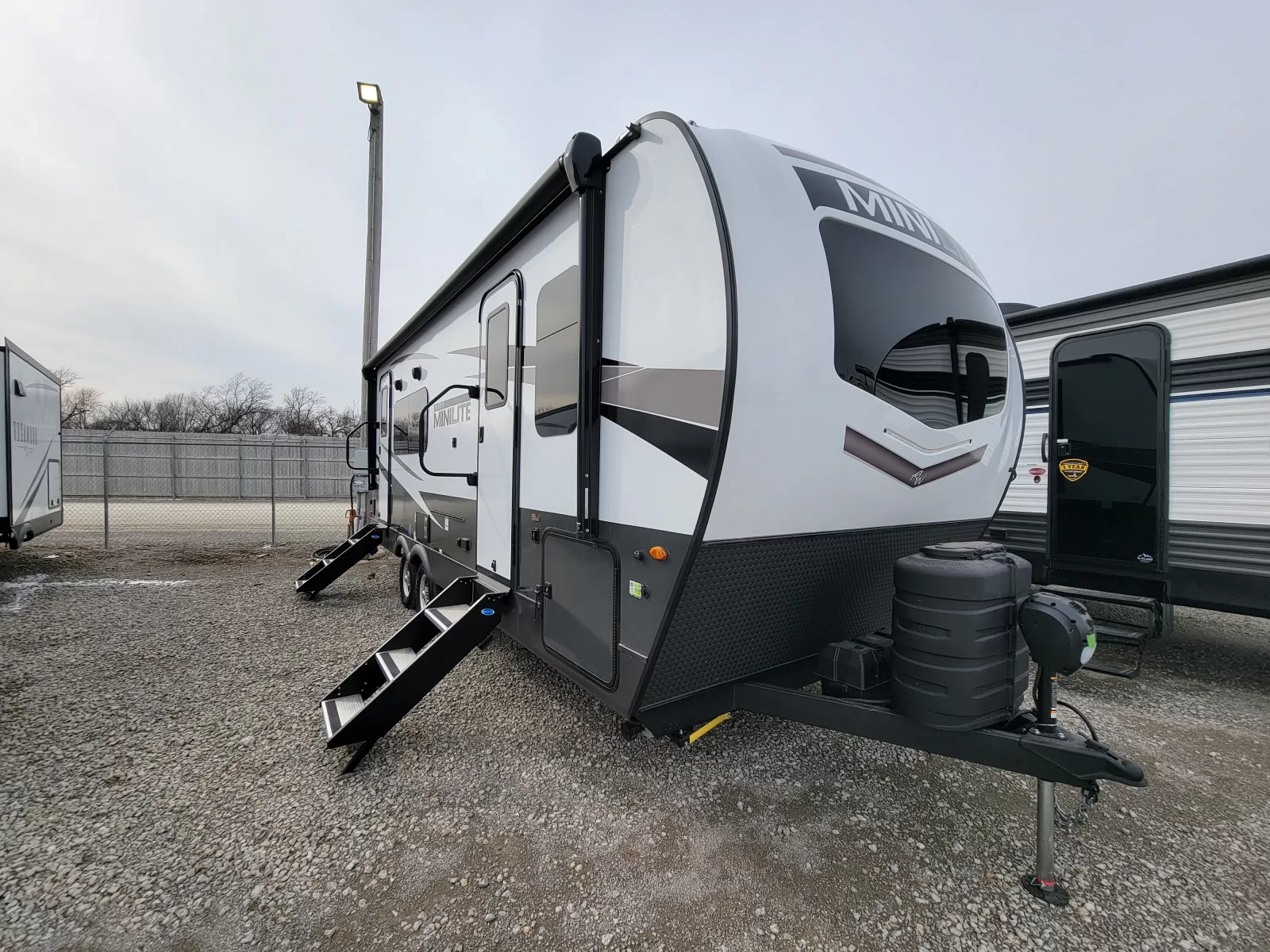 New 2027 Forest River RV Rockwood Mini Lite 2515S