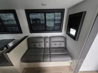 New 2026 Shasta RVs i-5 Edition 527BHS — photo 28