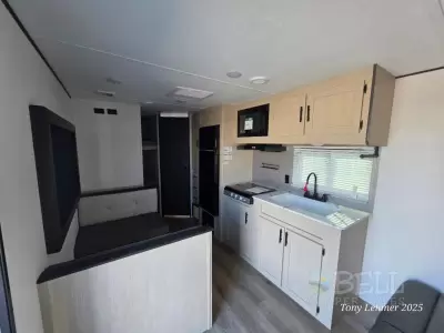 New 2026 Shasta RVs i-5 Edition 526BH — photo 15