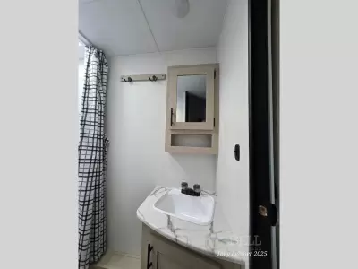 New 2026 Shasta RVs i-5 Edition 526BH — photo 28