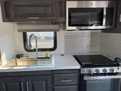 New 2026 Forest River RV Georgetown 5 Series 34H5 — photo 19