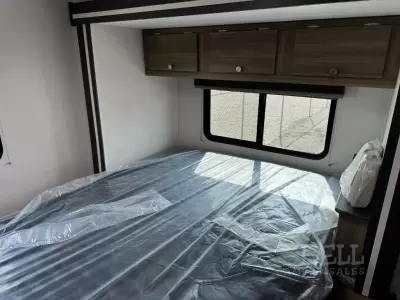 New 2026 Coachmen RV Freelander 21RSS — photo 9