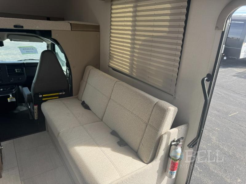 New 2026 Coachmen RV Freelander 27QB Chevy 3500