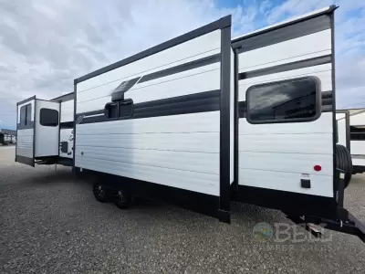 New 2026 Shasta RVs Shasta 33RLTS — photo 6