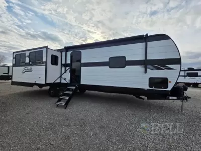 New 2026 Shasta RVs Shasta 33RLTS — photo 10
