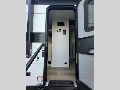 New 2026 Shasta RVs Shasta 33RLTS — photo 13