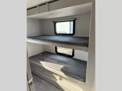 New 2025 Coachmen RV Apex Ultra-Lite 241BHS — photo 14