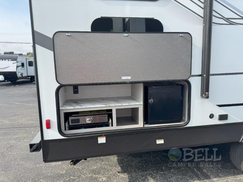 New 2026 Coachmen RV Apex Ultra-Lite 256BHS
