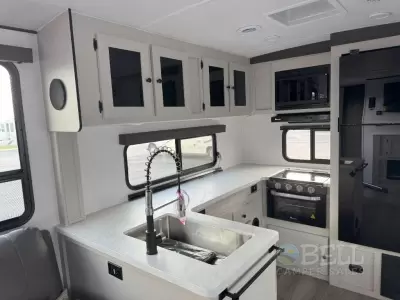 Used 2026 Coachmen RV Northern Spirit Ultra Lite 2965RK — photo 12
