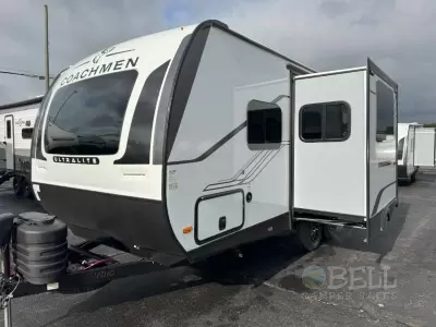 New 2026 Coachmen RV Apex Ultra-Lite 188RBST — photo 4