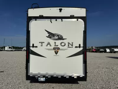 Used 2018 Jayco Talon 313 — photo 6