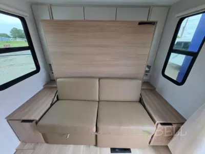 New 2026 Winnebago Thrive 22MBH — photo 20