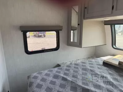 New 2026 Coachmen RV Apex Ultra-Lite 242BARV — photo 15
