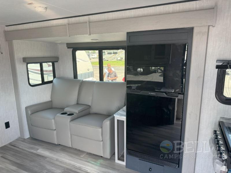 New 2026 Coachmen RV Apex Ultra-Lite 242BARV