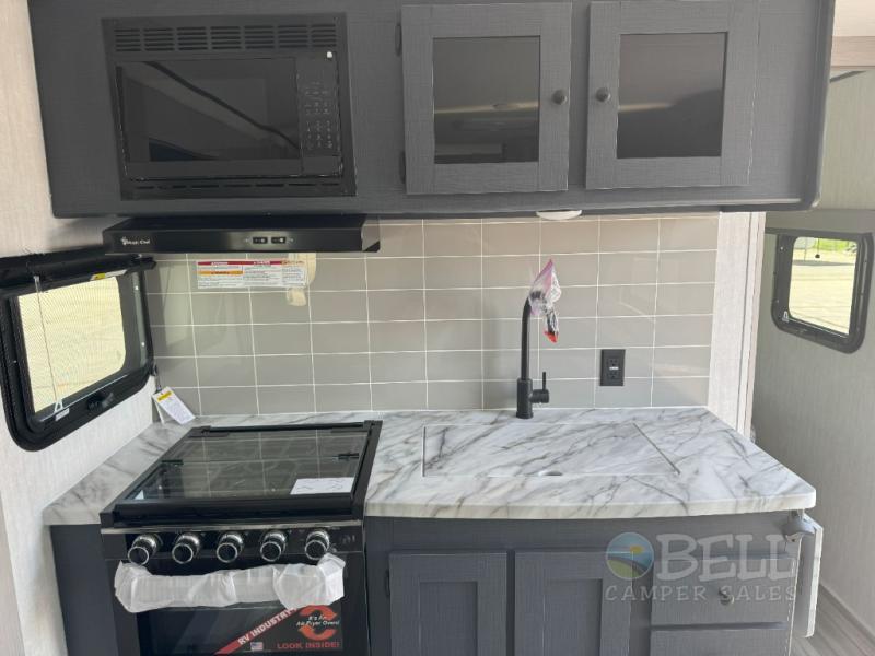 New 2026 Coachmen RV Apex Ultra-Lite 242BARV
