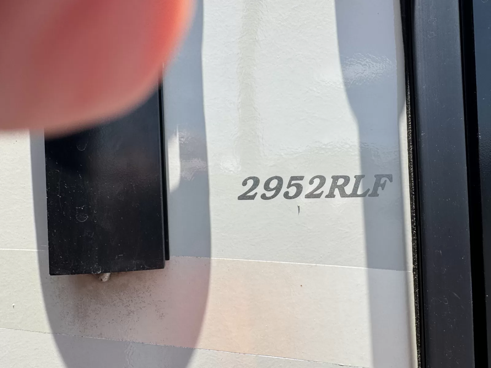 2018 Dutchmen Atlas 2952RLF fifth wheel hitch connection available at Bell Camper Sales in Bartlesville, Oklahoma
