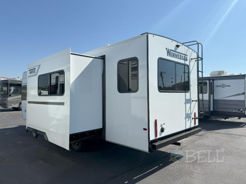 New 2026 Winnebago Thrive 25RLS