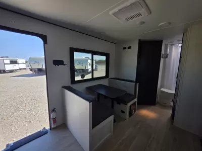 New 2027 Coachmen RV Shasta Oasis 525RS B2 — photo 20
