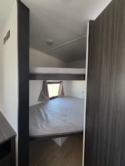 New 2027 Shasta RVs i-5 Edition Oasis 525RS B3 — photo 25