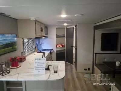 New 2025 Shasta RVs i-5 Edition 525BHS — photo 3