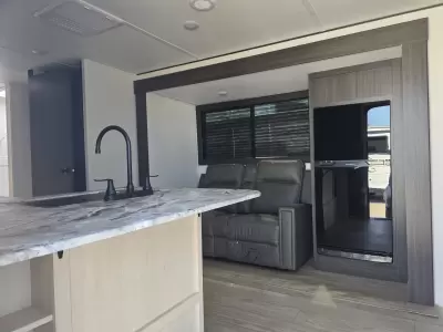 New 2027 Coachmen RV Shasta Oasis 526RBS C3 — photo 19