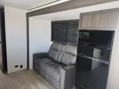 New 2027 Coachmen RV Shasta Oasis 526RBS C3 — photo 21