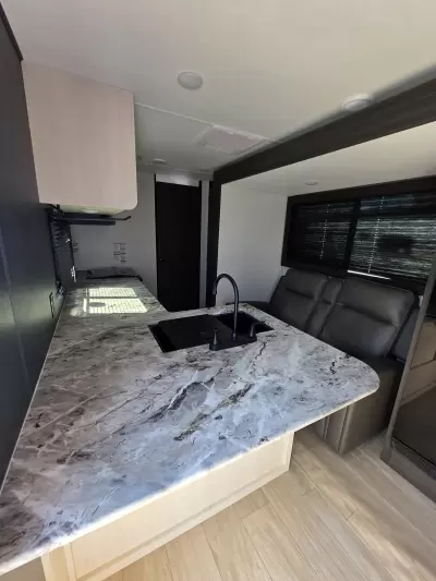 New 2027 Coachmen RV Shasta Oasis 526RBS C4 — photo 11