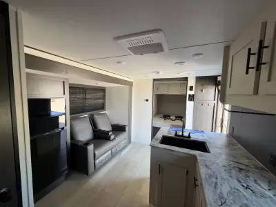 New 2027 Coachmen RV Shasta Oasis 526RBS C2 — photo 15